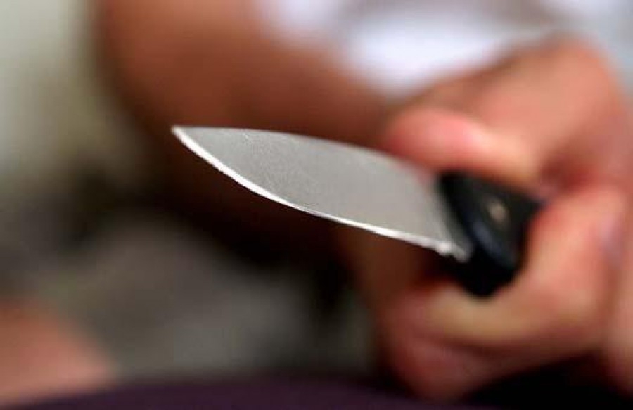 Пациент с ножом угрожал убить травматолога в Петербурге