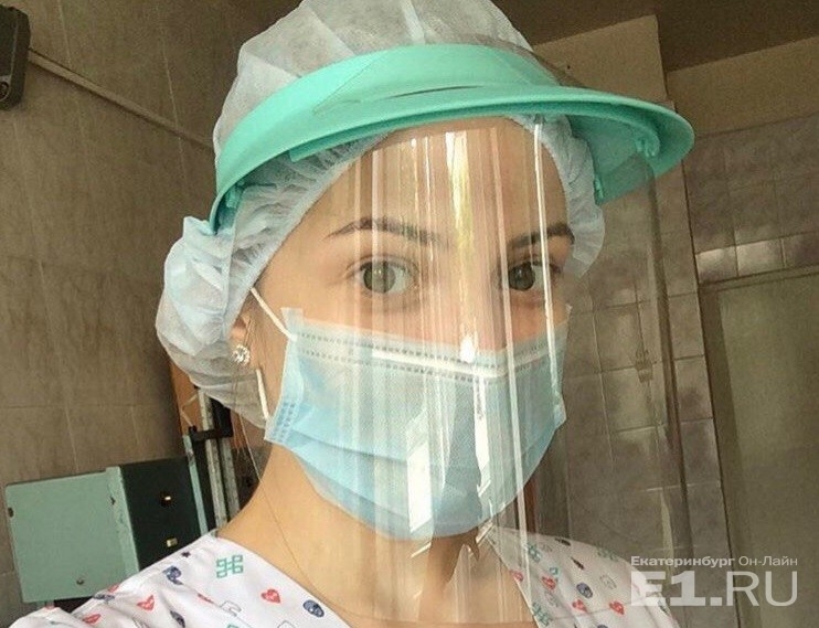 «Меня валерьянкой отпаивали»: в Екатеринбурге на стоматолога напала мама 7-летней пациентки