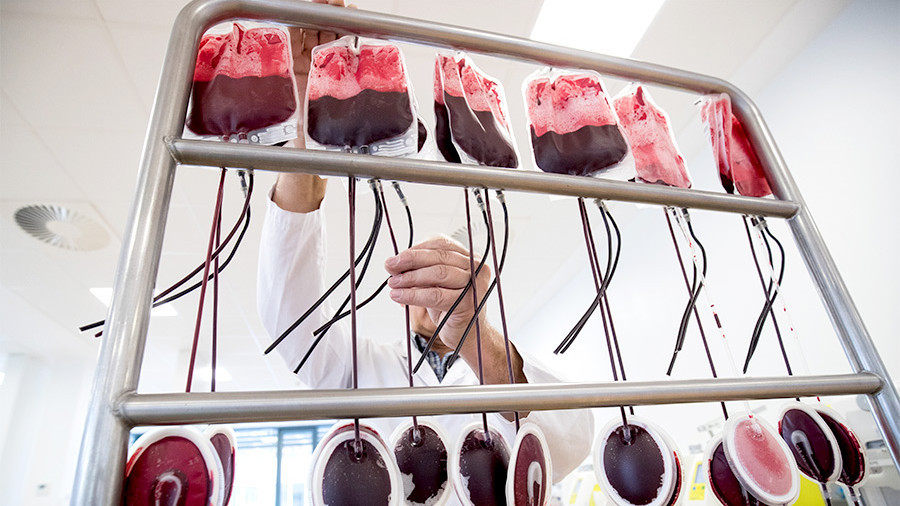 Службу переливания крови планируют подчинить федералам из-за накопившихся проблем в регионах