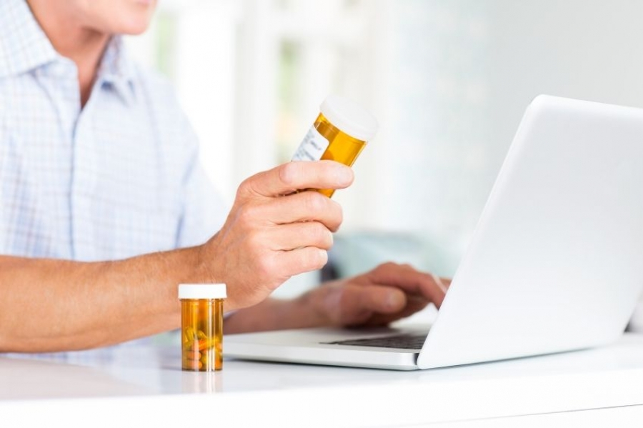 Правительство одобрило онлайн-продажу лекарств без рецепта