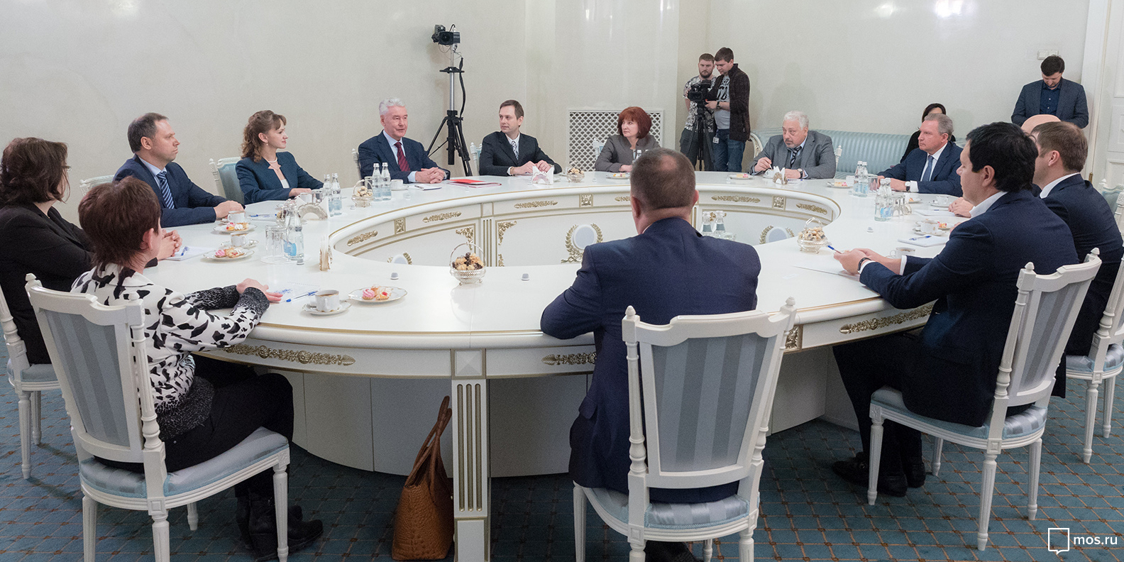 Мэр Москвы Сергей Собянин встретился с участниками кадрового проекта «Лидер.Мед»