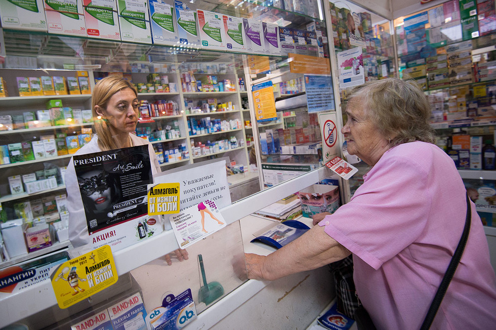 Правительство раскритиковало планы по продаже лекарств в супермаркетах