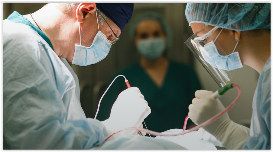 Как приморские врачи "сохраняют лицо" пациентам в сложных операциях