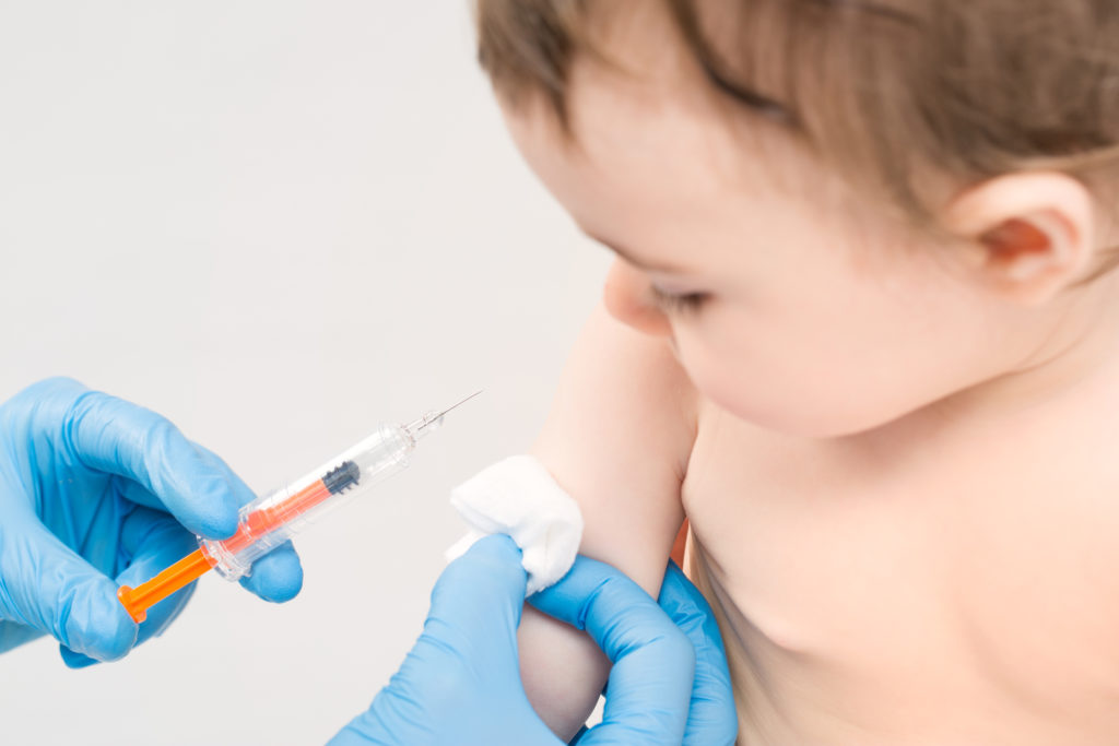 Ребенок остановился в развитии после прививки thumbnail