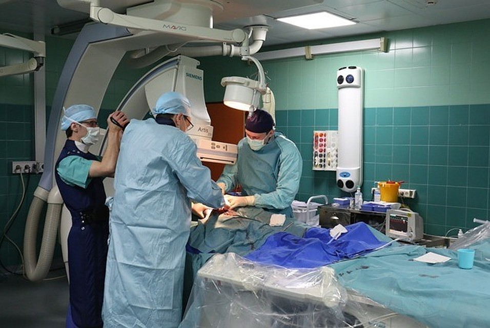 Кубанские врачи впервые имплантировали капаны сердца нового поколения