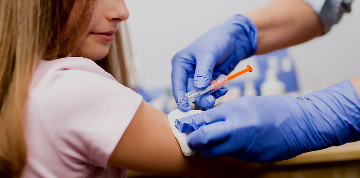В Приморье закончилась бесплатная вакцина от гриппа: регион заказал новую партию