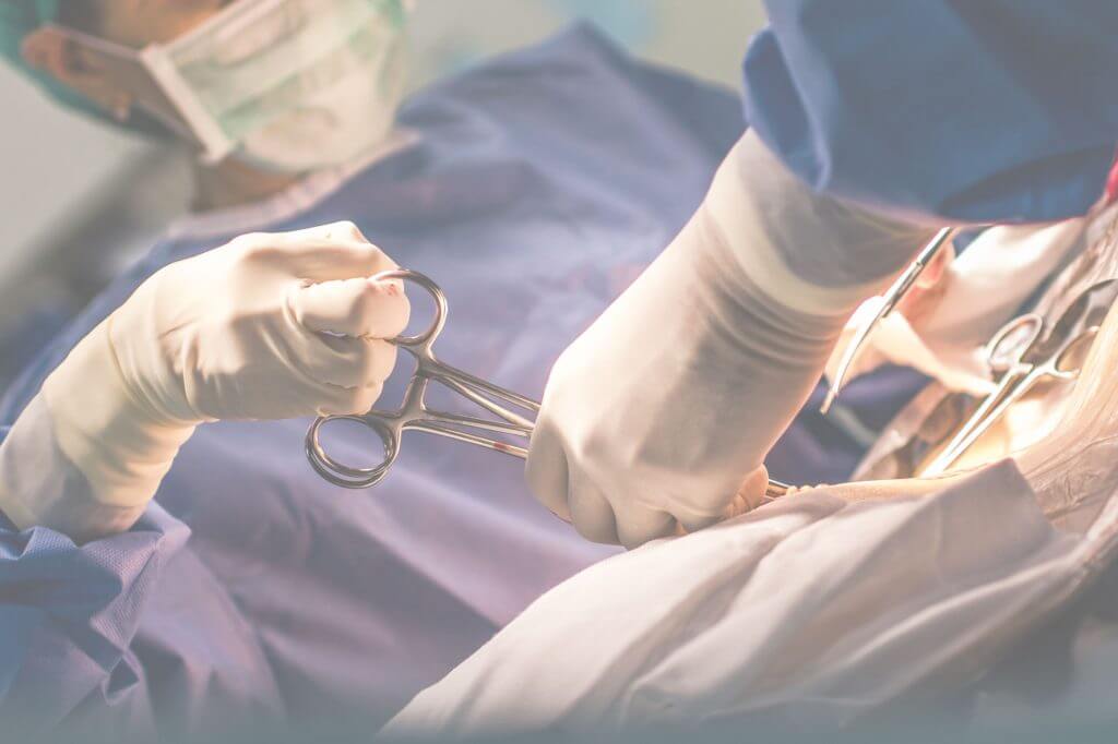 Впервые в России врачи помогли родить пациентке с трансплантированными лёгкими
