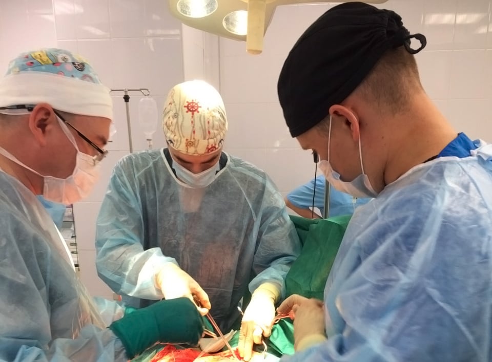 Чувашские онкологи удалили пациенту 20-килограммовую злокачественную опухоль