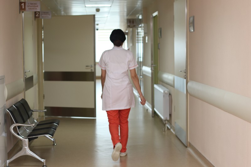 Минздрав нашёл нарушения в больнице, где врачи жаловались на зарплату