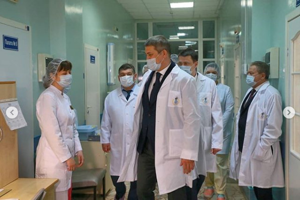 Глава Башкортостана выделил республиканскую доплату врачам за коронавирус