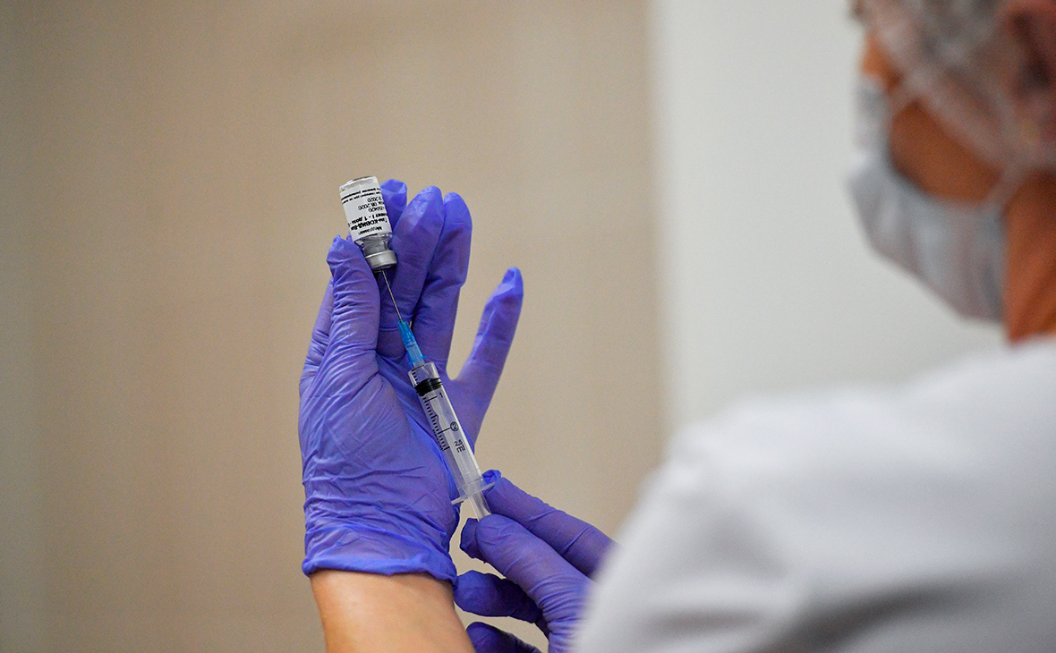 Центр Гамалеи хочет создать единую вакцину от гриппа и коронавируса