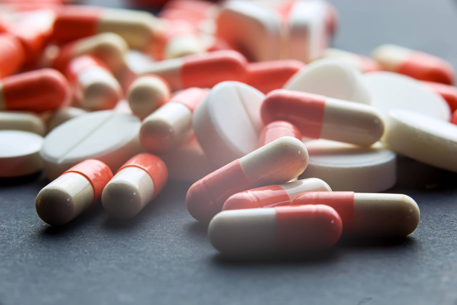 В Минздраве призвали не принимать антибиотики без назначения врача