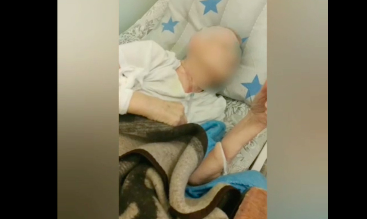«Ощущение, что попал на скотобойню»: Внук переоделся в медика, чтобы ухаживать за бабушкой в ковид-госпитале