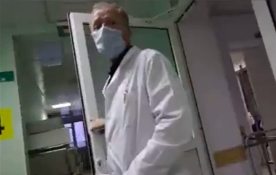В Сургутской больнице произошла драка между журналистами и заместителем главврача