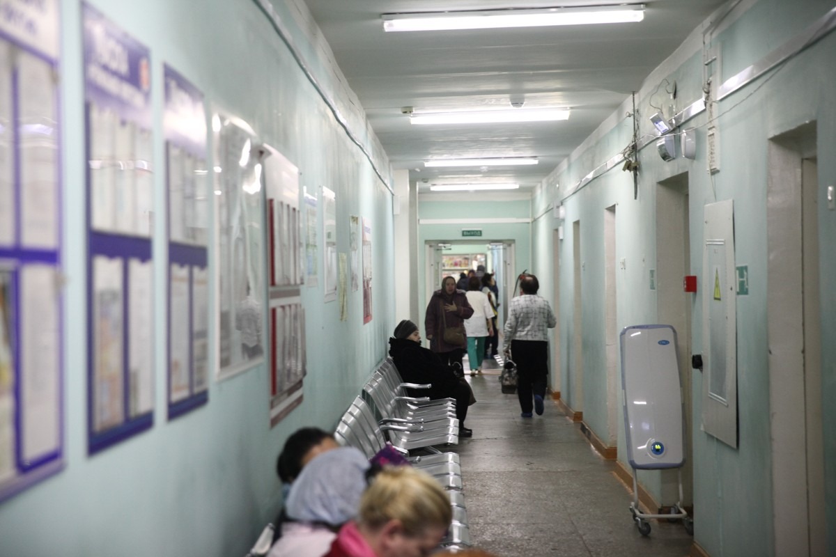 Российские больницы погрязли в миллиардных долгах из-за системы финансирования и дефицита кадров