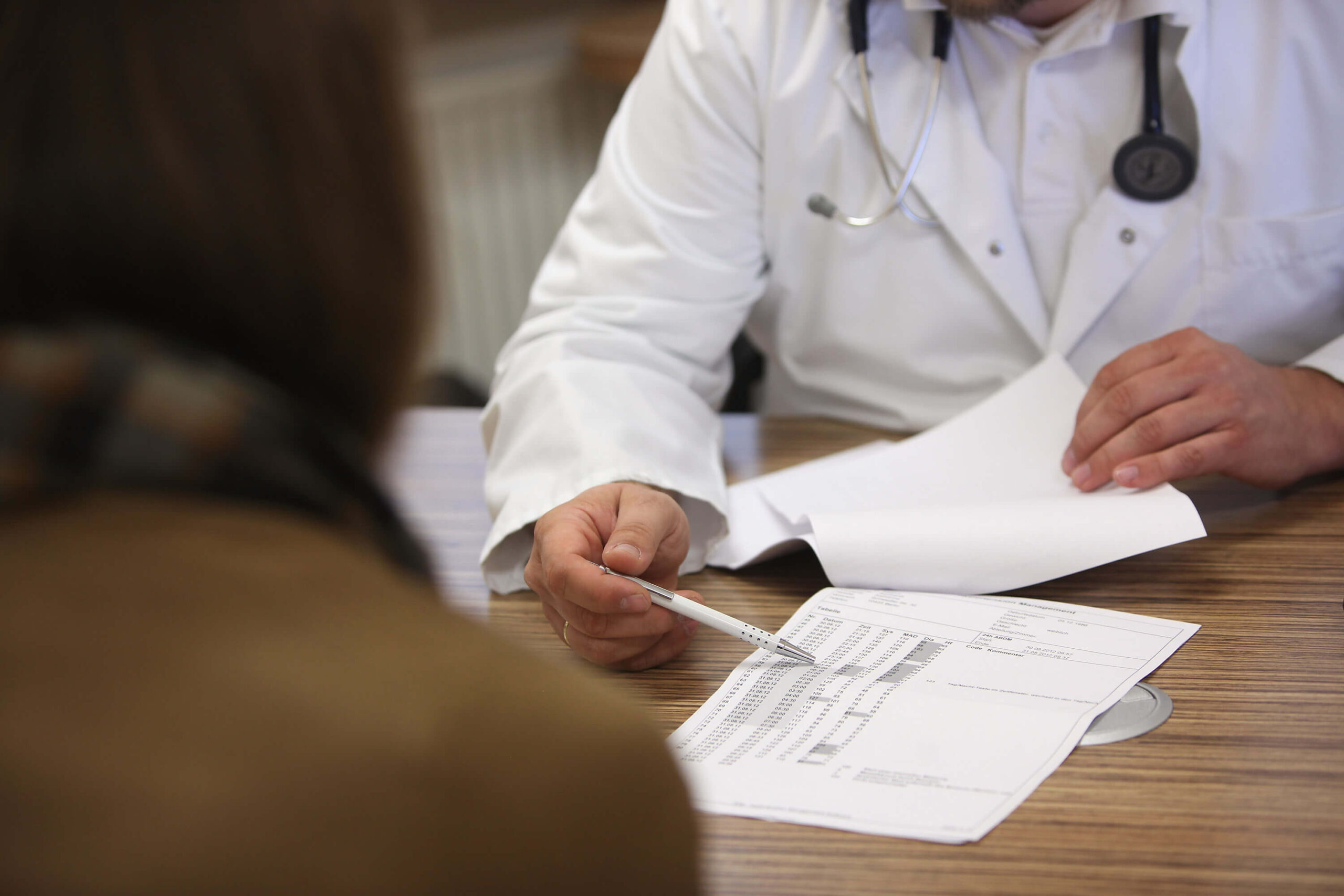 В Госдуме рассказали, какие медицинские документы «морально устарели» и не должны заполняться врачами 