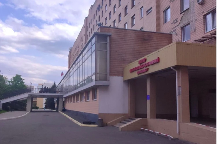 «Свои звания и регалии мы оставили дома»: тверской врач-доброволец рассказал о поездке в ЛНР