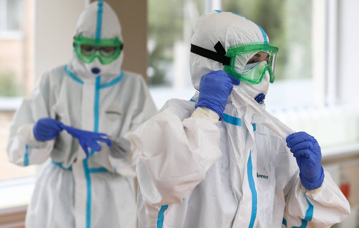 В Московских «скорых» снова ввели противоэпидемические меры по коронавирусу