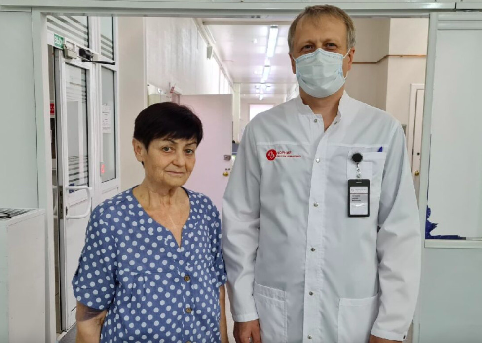 Хирурги НИИТО помогли пациентке, у которой из-за болезни «растворилось полплеча»