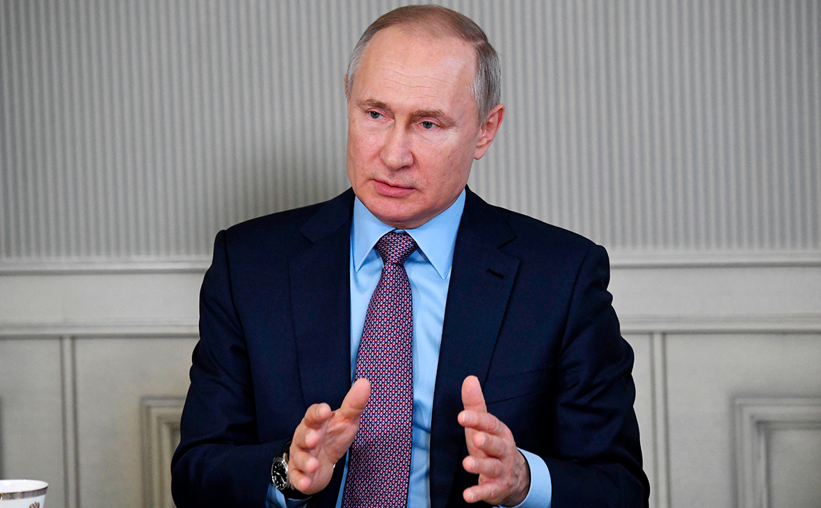 Путин одобрил призывы к повторной вакцинации от коронавируса