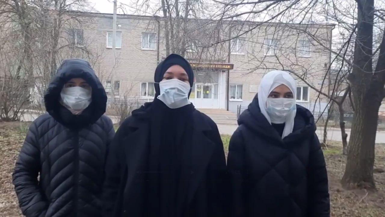 В Ростовской области возник скандал из-за отчисления студенток, носивших в медицинском колледже хиджабы 