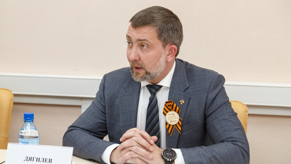 Исполняющий обязанности министра здравоохранения Республики Коми Игорь Дягилев