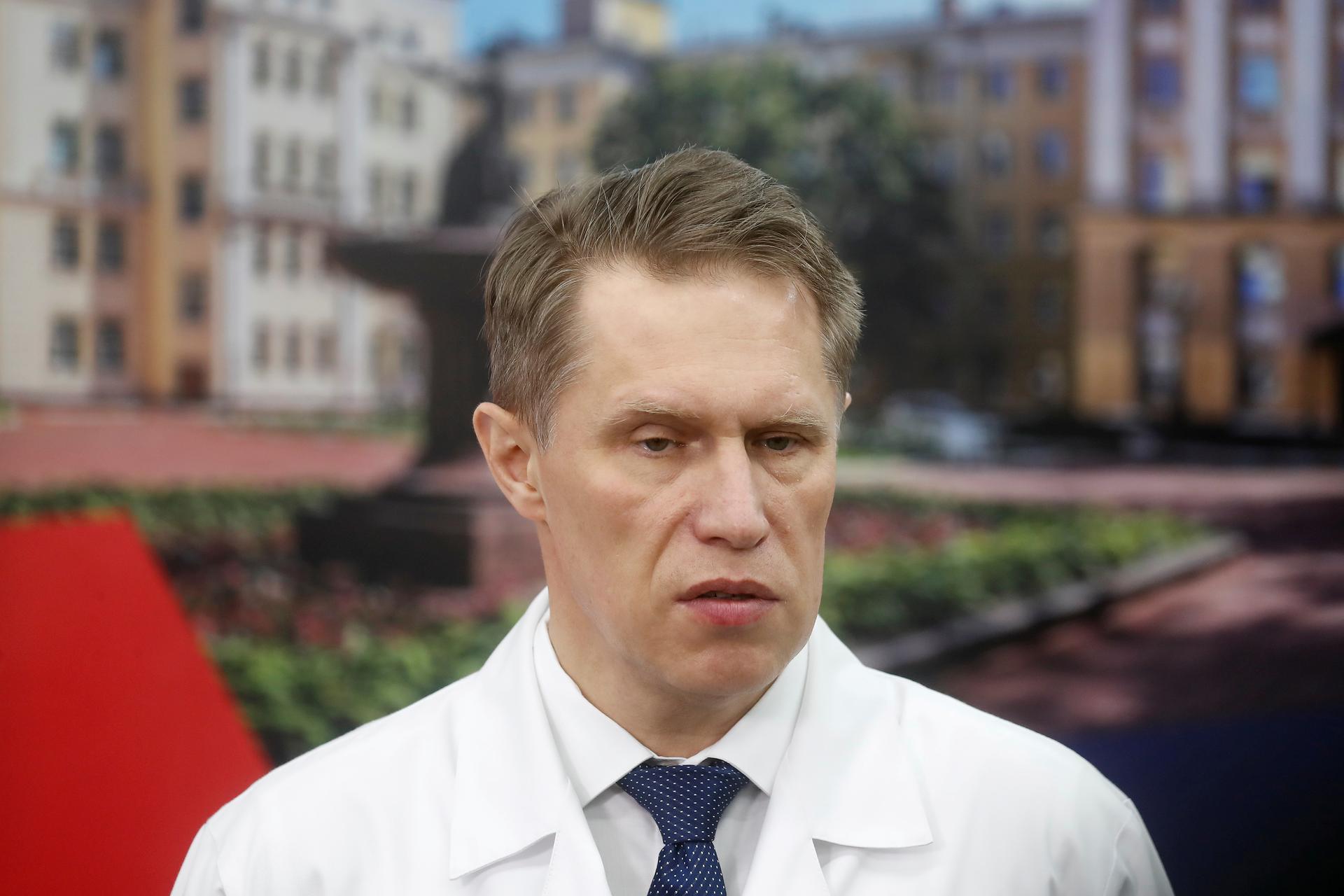 Мурашко заявил о снижении дефицита терапевтов и онкологов в России