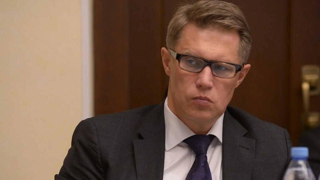 Мурашко заявил о «колоссальном потоке» иностранцев, желающих приехать в Россию на лечение
