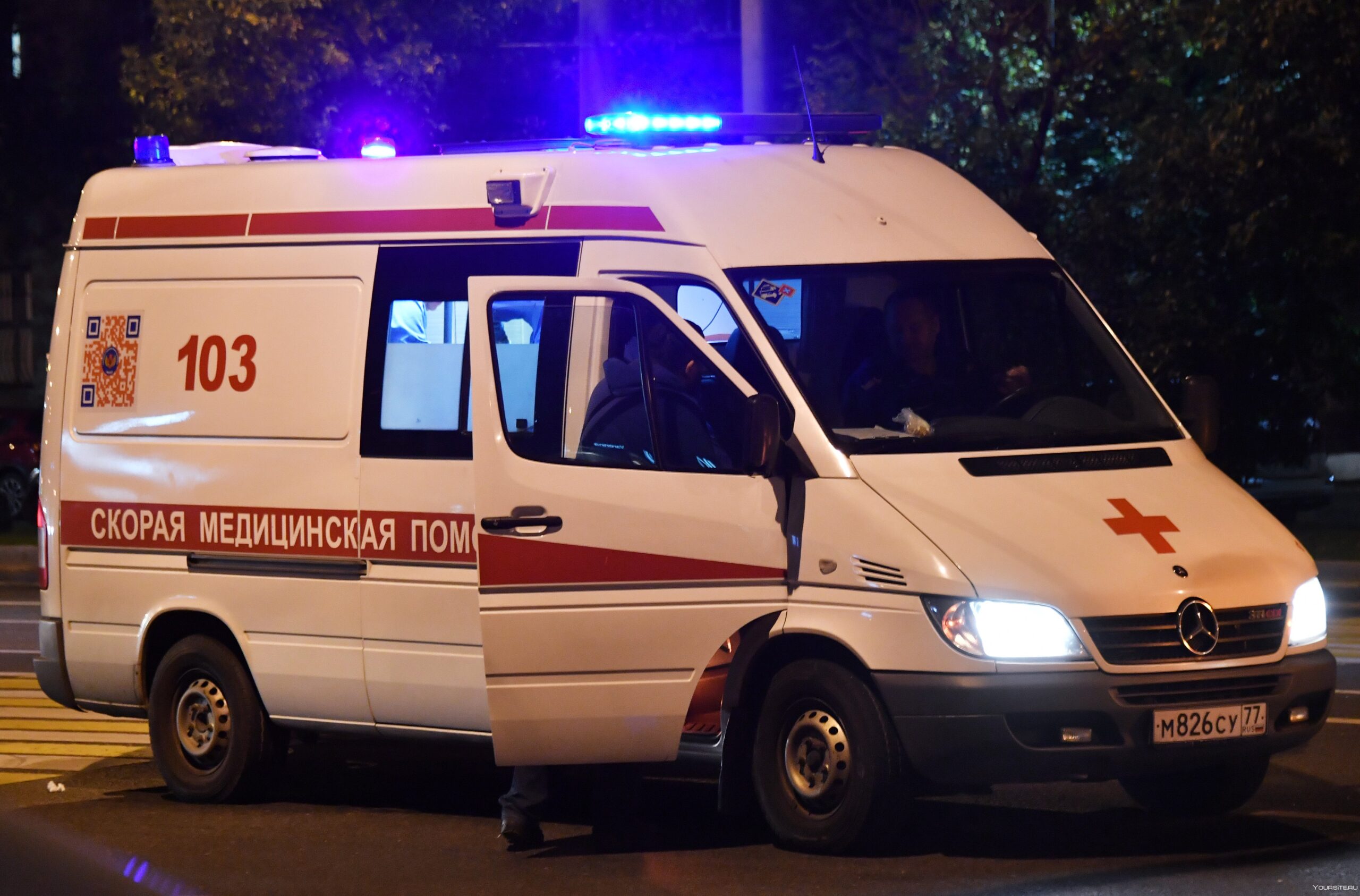 Бросали через бедро и угрожали ножом — хроника нападений на российских врачей и медработников в декабре