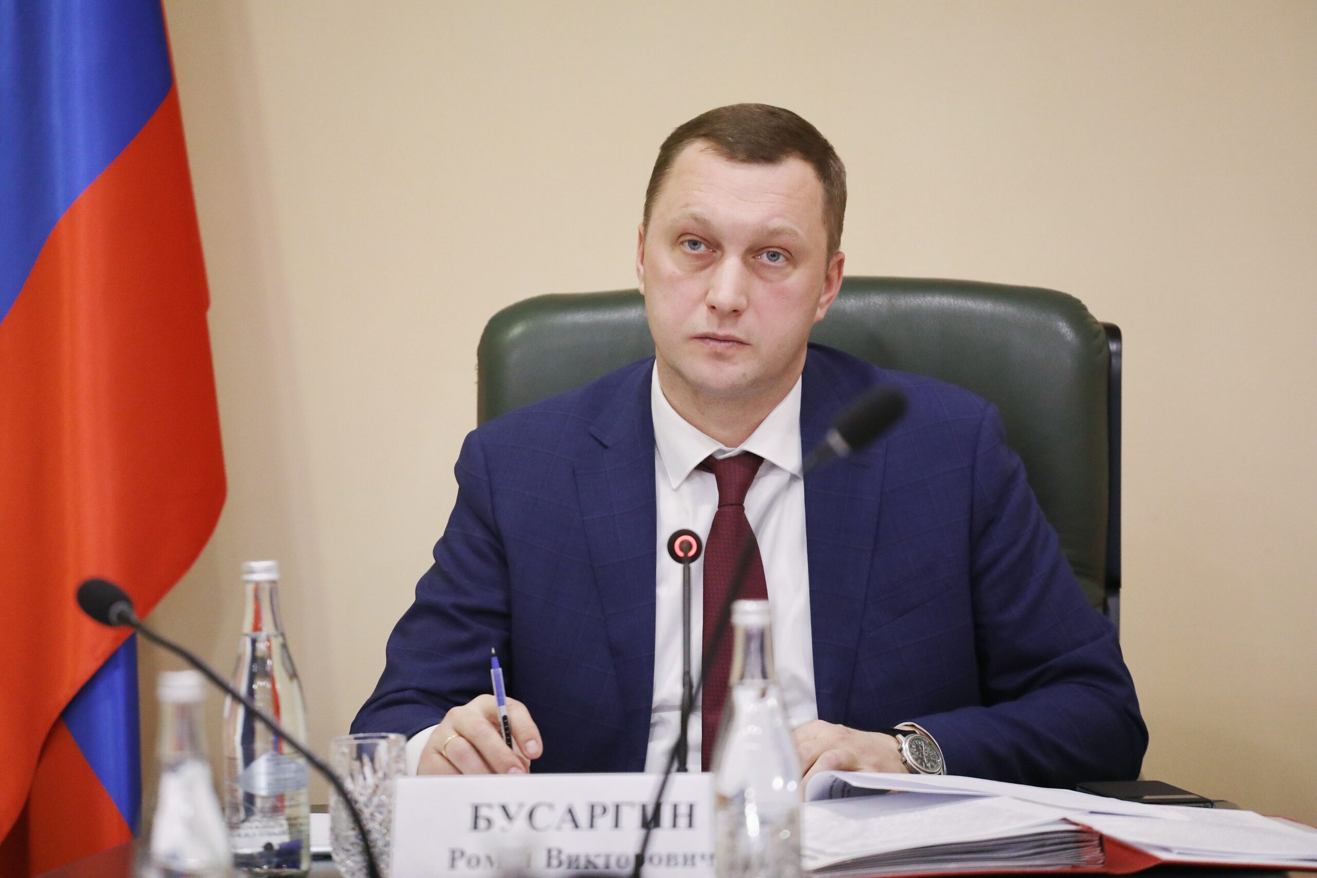 Саратовский губернатор поручил повысить среднюю зарплату врачей до 84 тысяч рублей