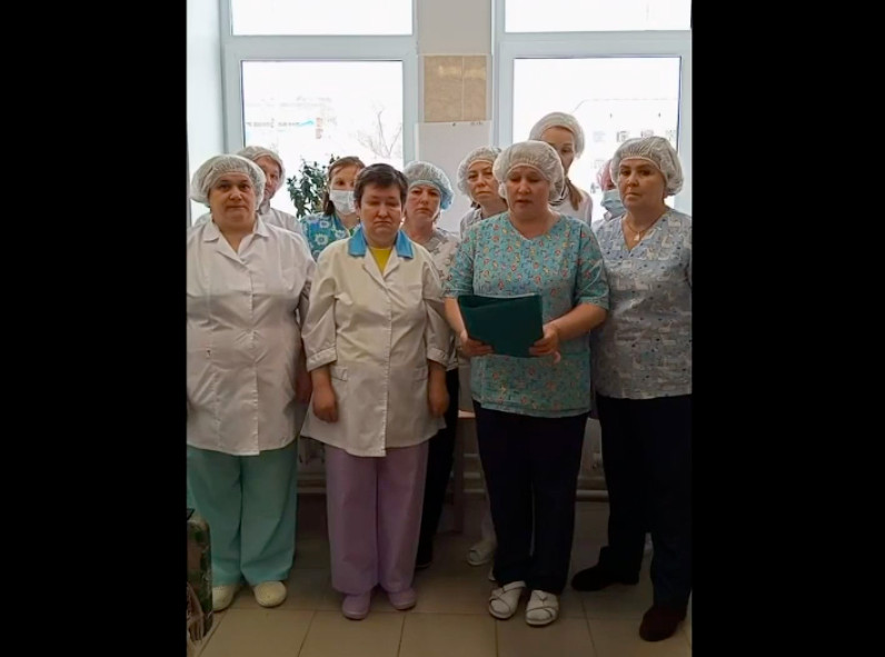 Очередное обращение к Путину: медработники больницы в Удмуртии жалуются на низкие зарплаты и «откровенный произвол»