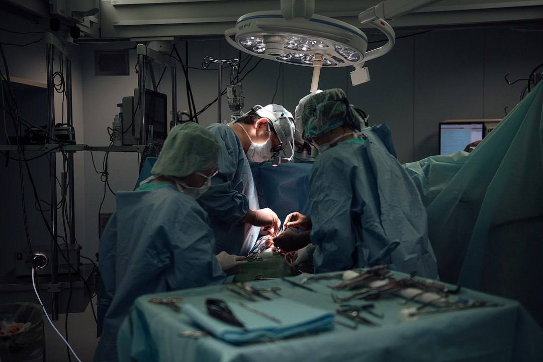 Новосибирские кардиохирурги прооперировали новорожденного с несовместимыми с жизнью пороками сердца 4