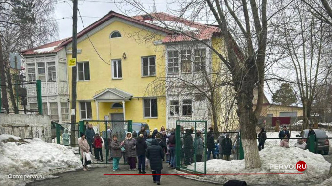 В Свердловской области утром 25 марта десятки больниц получили сообщения о минировании