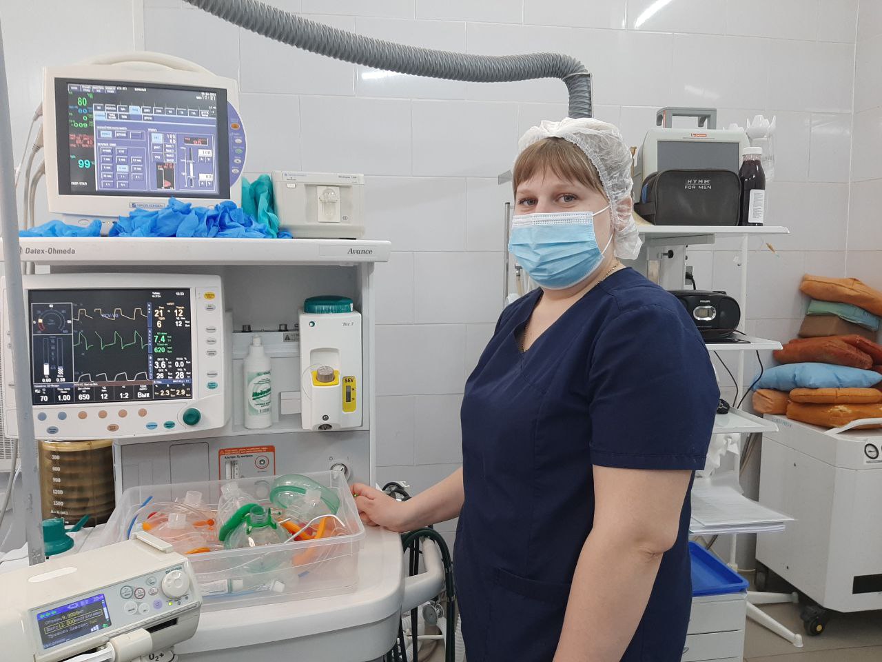 Специалисты Ростовского ГМУ удалили пациенту щитовидную железу объемом в 6 раз больше нормы по специально разработанной методике 4