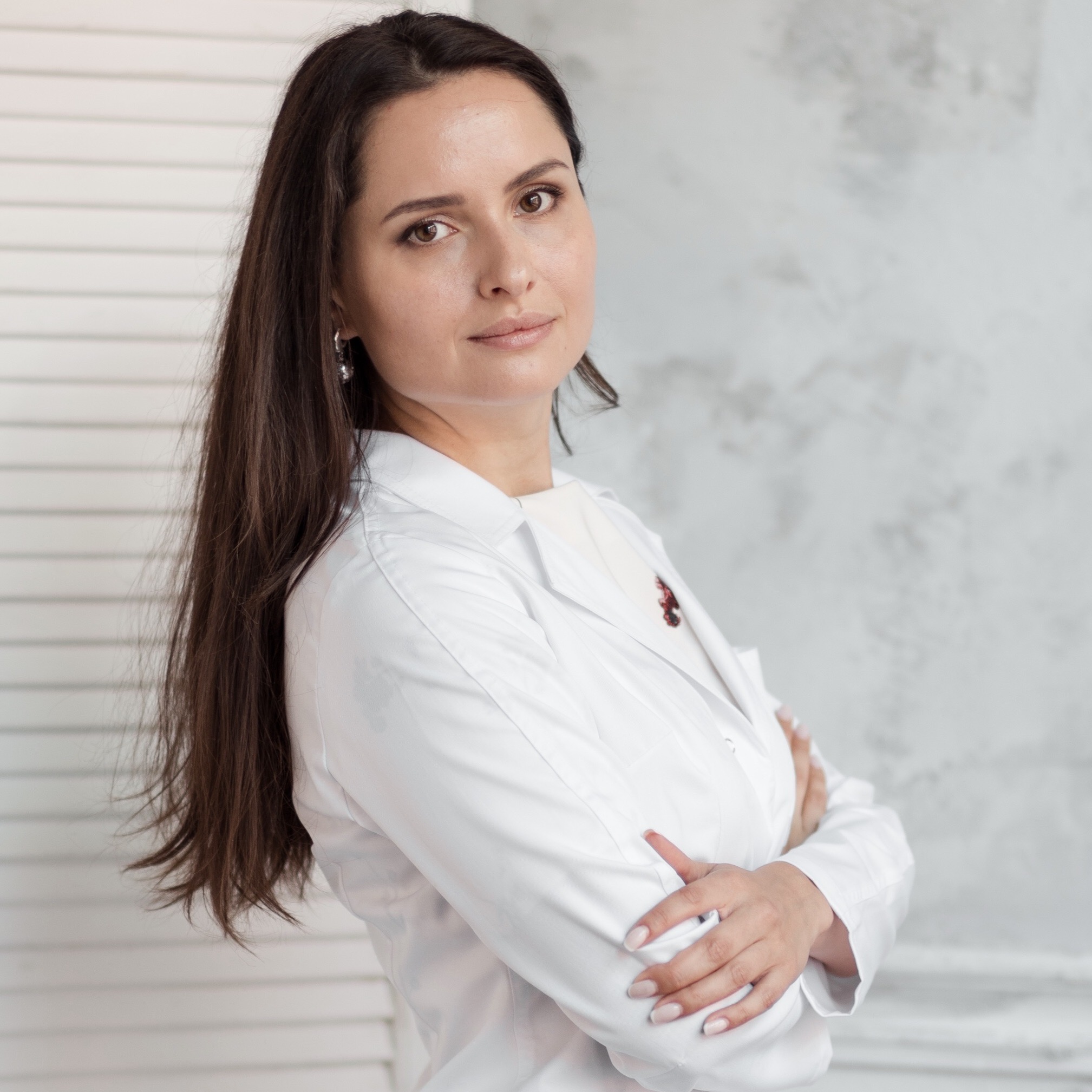 «Законопроект о запрете дистанционного обучения в медицине – это откат на 50 лет назад» 1 В Госдуму на рассмотрение внесен законопроект о полном запрете дистанционной и электронной форм обучения в медицине. Авторы законопроекта считают, что такие формы обучения негативно влияют на качество медицинской помощи. «Медицинская Россия» совместно с врачом-терапевтом, организатором здравоохранения, экспертом по онлайн-консультированию и навыкам коммуникации Тиной Петровской решили разобраться, действительно ли законопроект повысит качество медицинской помощи.