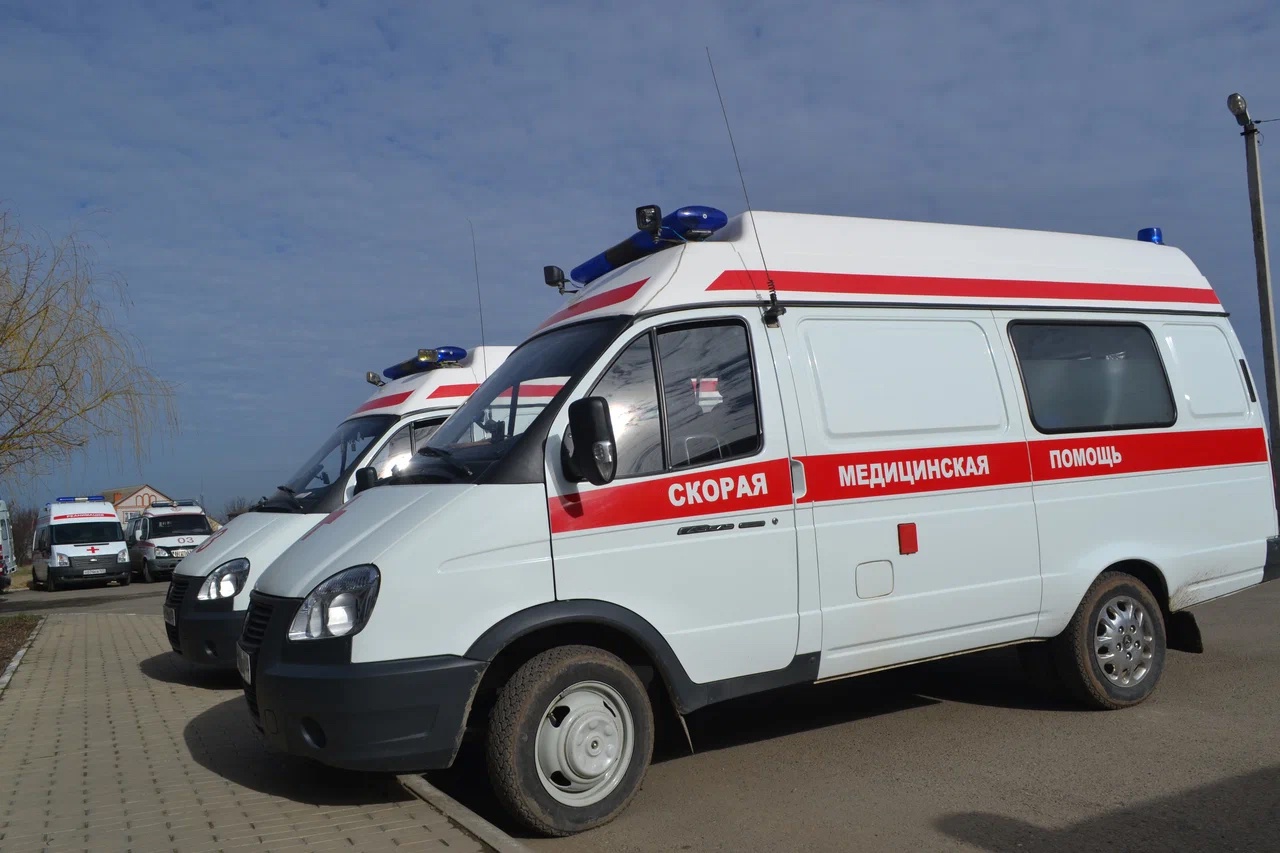 Фельдшеры заявили о коллективном увольнении после отказа в допвыплатах – в Минздраве региона назвали это «ложью»