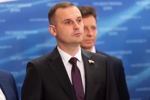 В комитете Госдумы назвали отмену врачам бесплатного образования без целевых договоров «взаимовыгодной» сделкой, которую ждут «граждане необъятной Родины»