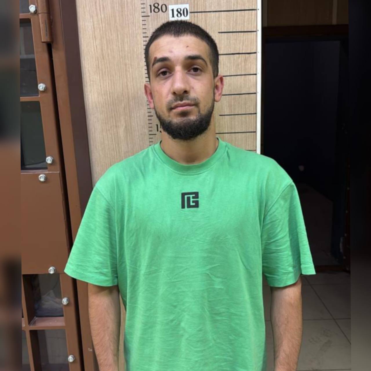 Мигрант-нелегал под наркотическим опьянением избил бригаду СМП, которая пыталась оказать ему помощь