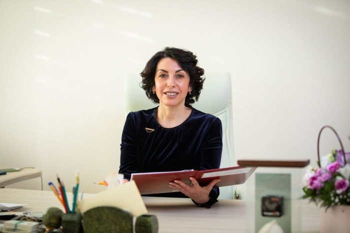 В Свердловском минздраве заявили, что дефицит кадров — не оправдание для «безобразно» организованной работы