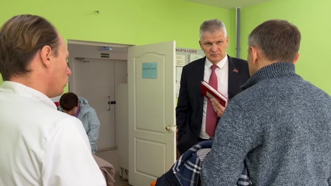 В ульяновской районной больнице врачи отказались перерабатывать и брать дополнительные дежурства из-за специальных выплат