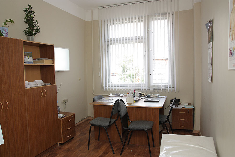 Пациента приговорили к трём годам колонии за хищение денег у врача во время приёма