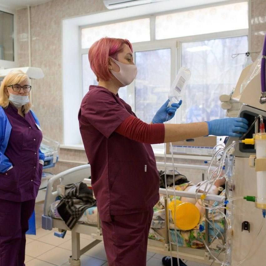 Приморские врачи впервые в России применили сложнейшую методику для спасения подростка