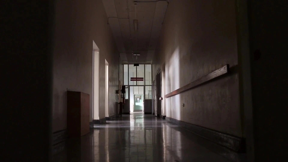 Сотрудники ортопедического предприятия и пациенты осуждены за мошенничество с протезами