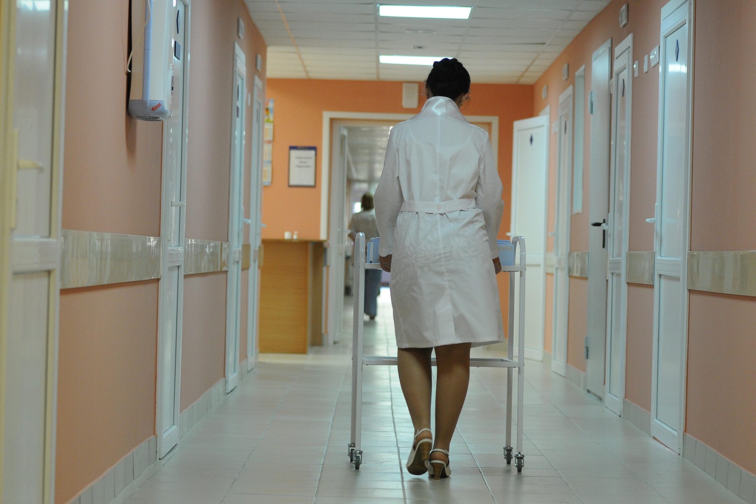 Медсестра отдала мошенникам 12 млн — многолетние сбережения матери и свои