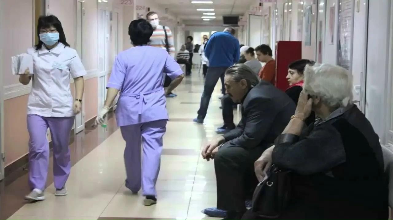 В Минздраве планируют за 10 лет увеличить среднюю продолжительность жизни россиян до 81 года