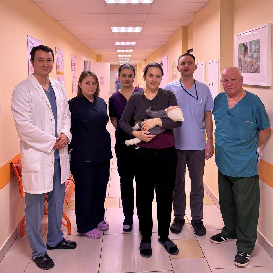 Петербургские врачи сохранили почку новорожденному — первая операция была выполнена внутриутробно