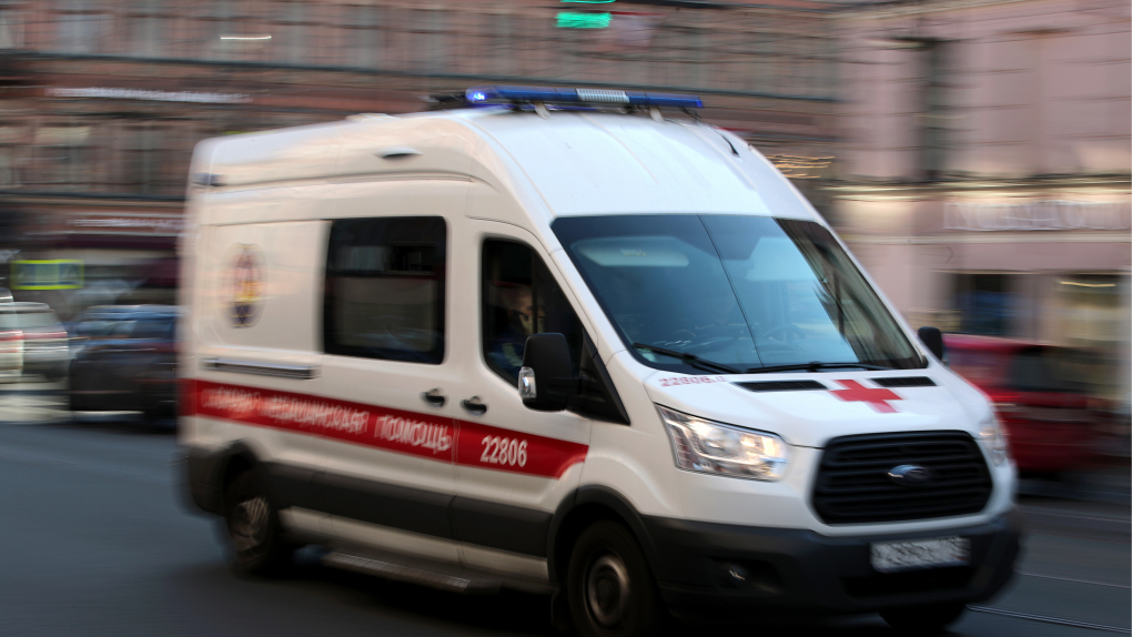 В Госдуме предлагают снизить пенсионный возраст для врачей скорой помощи