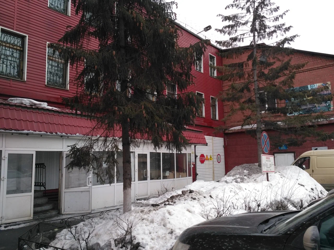 Экс-начальника туберкулёзной больницы будут судить за взятки телевизором и стройматериалами