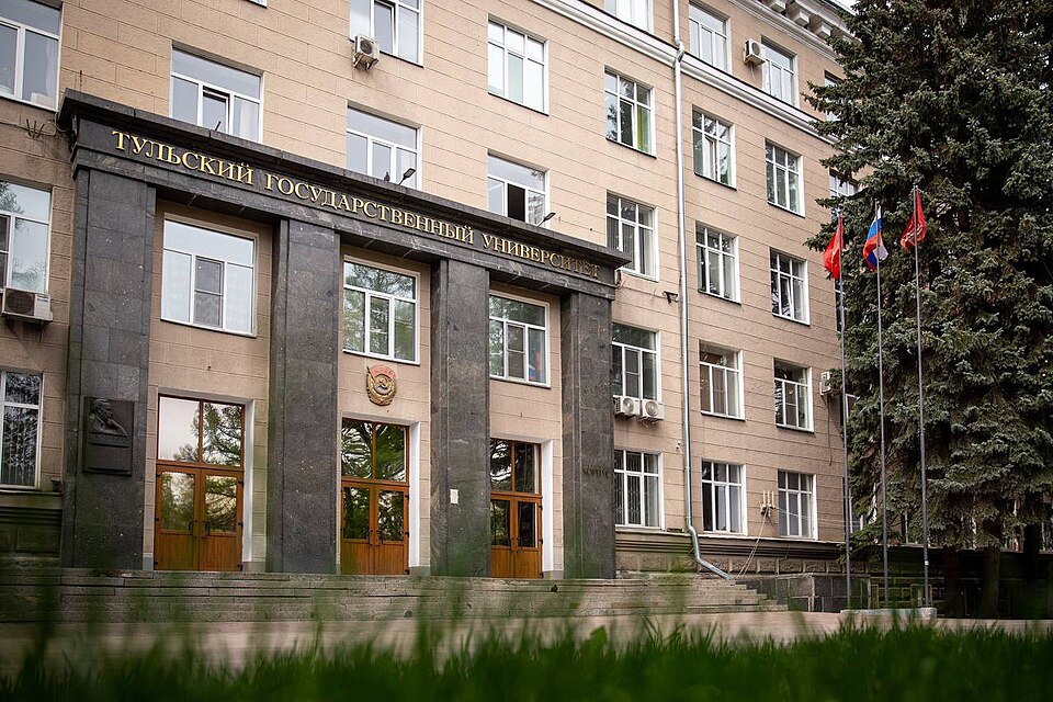 Врача обязали вернуть 263 тысячи рублей – она отработала только месяц по целевому договору вместо трёх лет