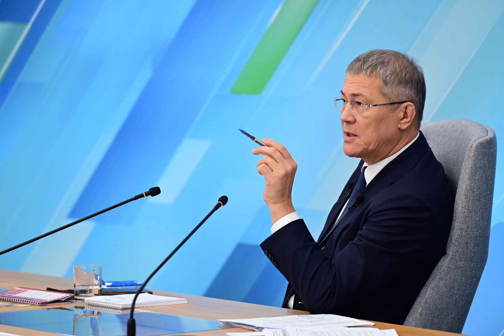 Глава Башкортостана пообещал увольнять главных врачей «в прямом эфире» из-за хамства медработников